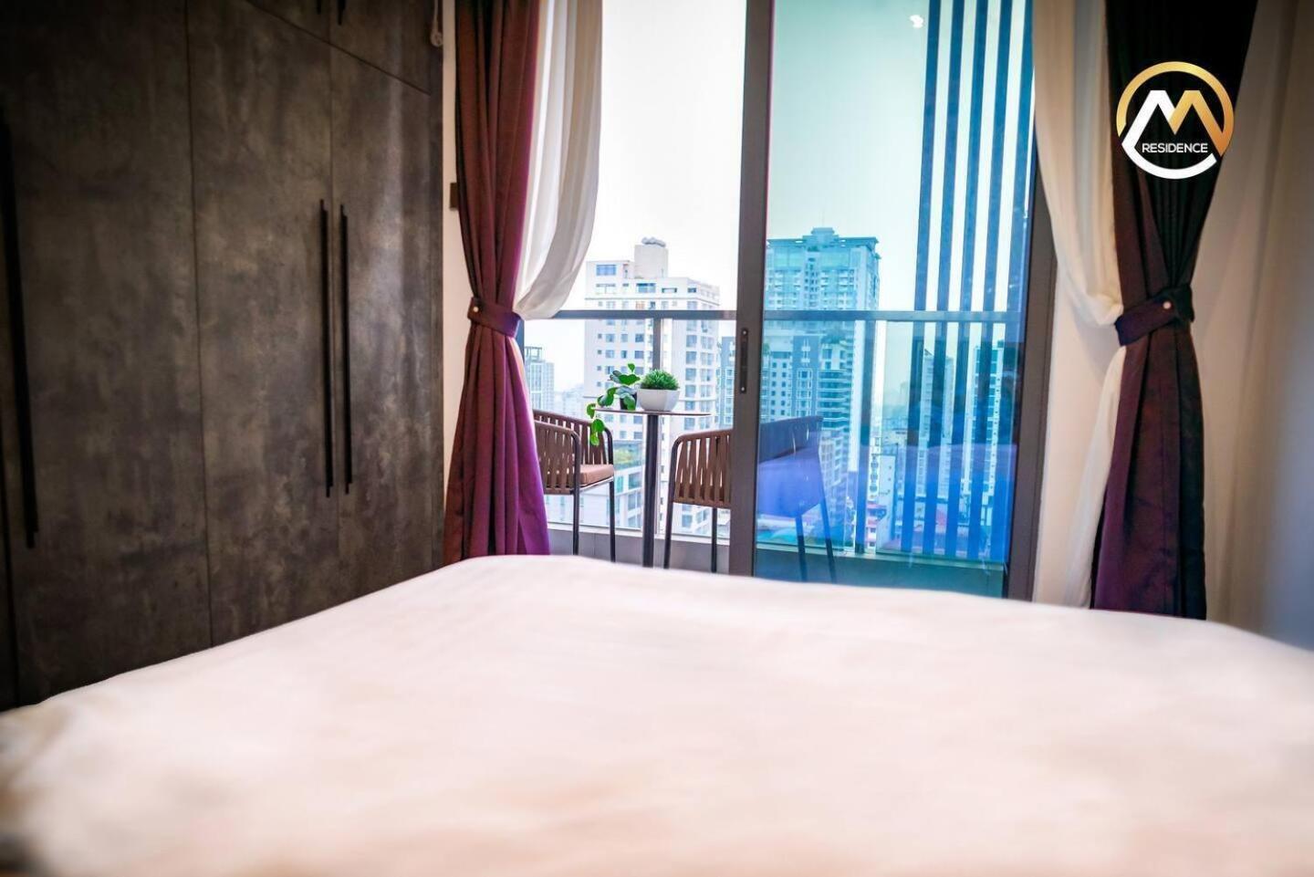 Hotel Serviced Apartments Top One Infinity Pool With View Of 360 Degree Пном Пен Екстериор снимка