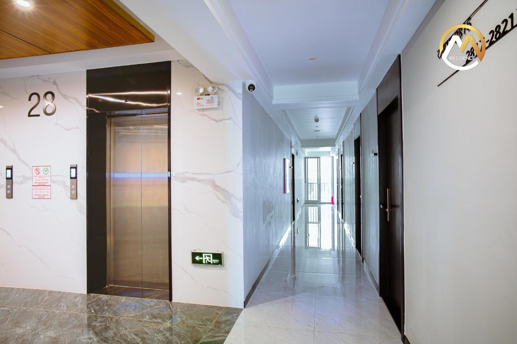 Hotel Serviced Apartments Top One Infinity Pool With View Of 360 Degree Пном Пен Екстериор снимка